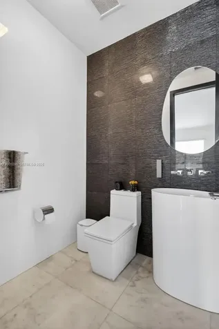 5861 NW 109th Court Doral FL 33178