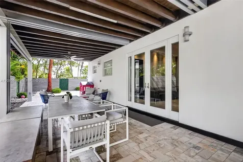 5861 NW 109th Court Doral FL 33178