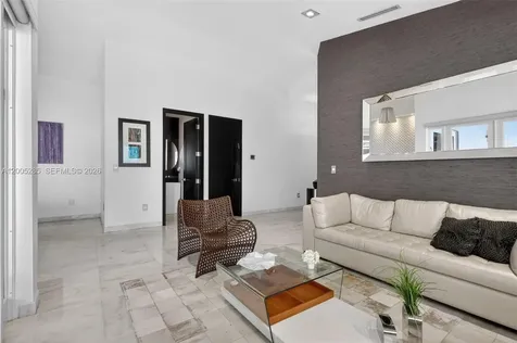 5861 NW 109th Court Doral FL 33178
