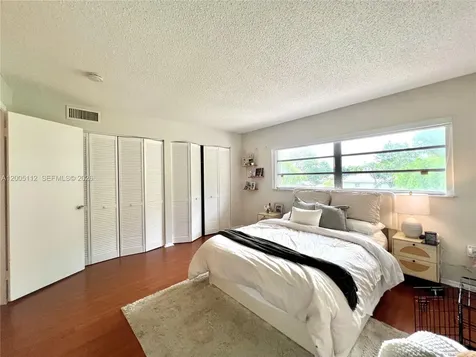 8114 SW 81st Terrace Miami FL 33143
