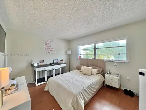 8114 SW 81st Terrace Miami FL 33143