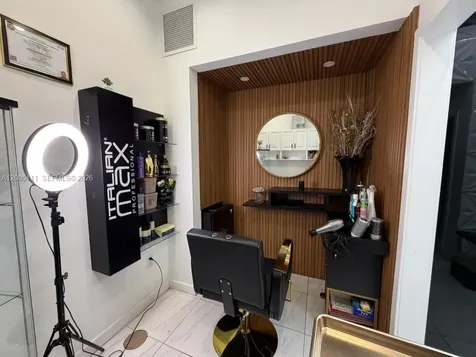 8290 SW 40th Street Miami FL 33155