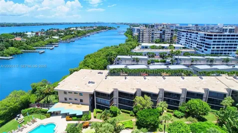3605 S Ocean Boulevard South Palm Beach FL 33480