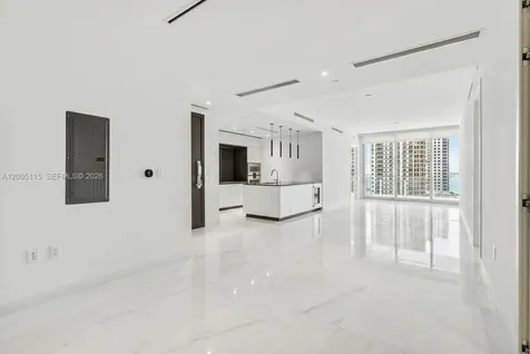 300 Biscayne Boulevard Way Miami FL 33131