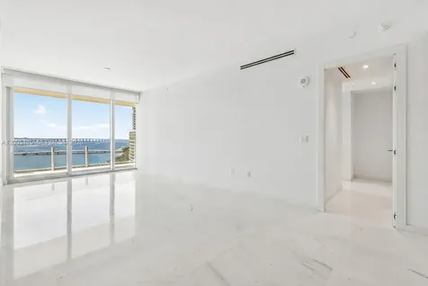 300 Biscayne Boulevard Way Miami FL 33131