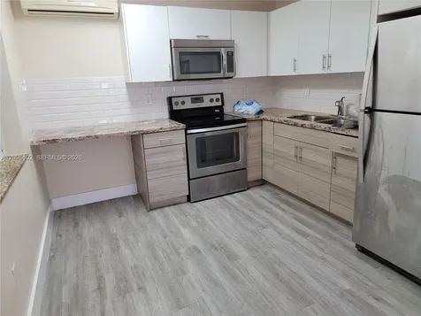 1736 SW 3rd Street Miami FL 33135