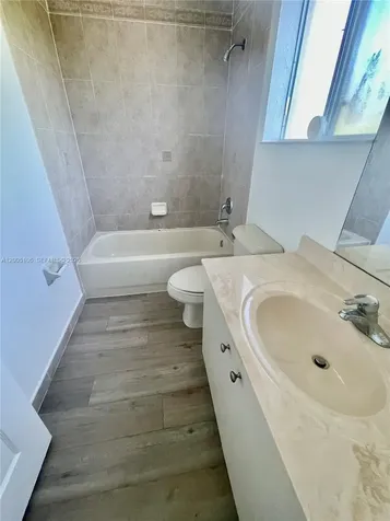 21477 SW 85th Passage Cutler Bay FL 33189