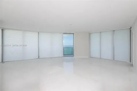 488 NE 18th Street Miami FL 33132