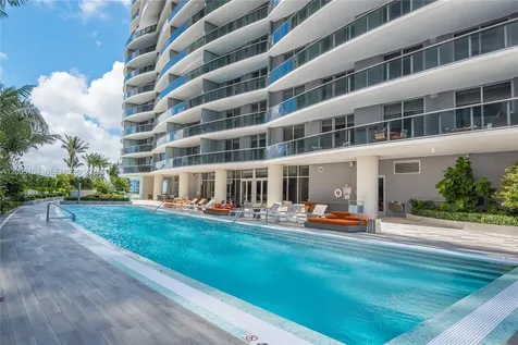 488 NE 18th Street Miami FL 33132