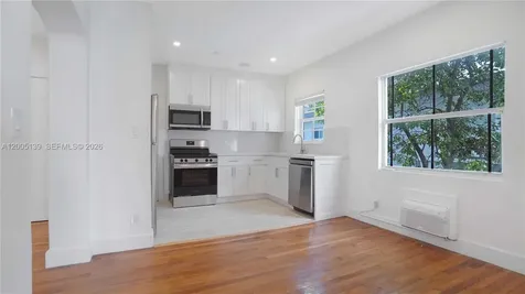 1241 13th Street Miami Beach FL 33139