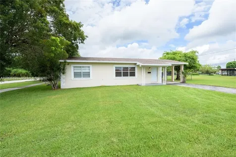 640 SW 5th Avenue Florida City FL 33034