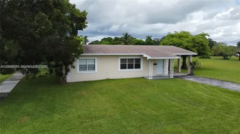 640 SW 5th Avenue Florida City FL 33034
