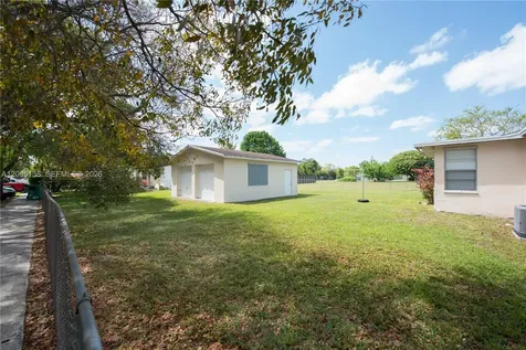640 SW 5th Avenue Florida City FL 33034