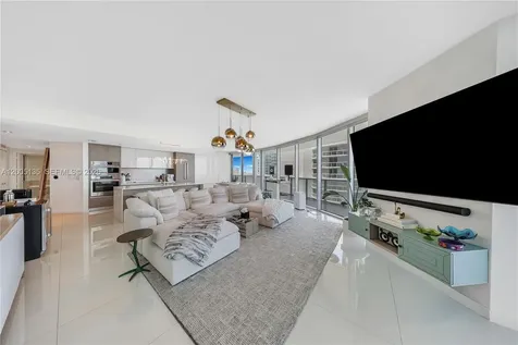 488 NE 18th Street Miami FL 33132