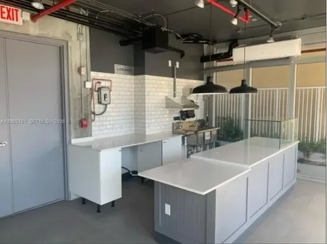 538 Meridian Avenue Miami Beach FL 33139