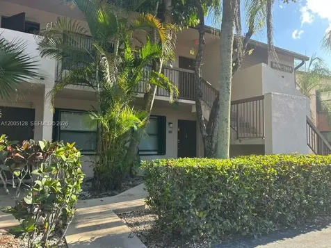 9926 Nob Hill Court Sunrise FL 33351