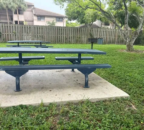 9926 Nob Hill Court Sunrise FL 33351