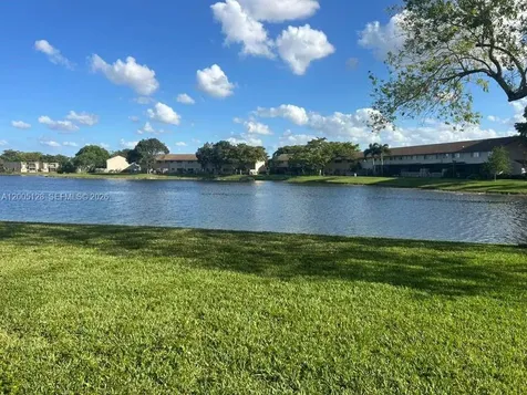 9926 Nob Hill Court Sunrise FL 33351