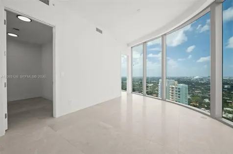 175 SE 25 Road Miami FL 33129