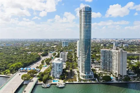 175 SE 25 Road Miami FL 33129