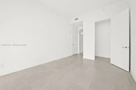 175 SE 25 Road Miami FL 33129
