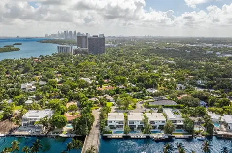 895 NE 76th Street Miami FL 33138