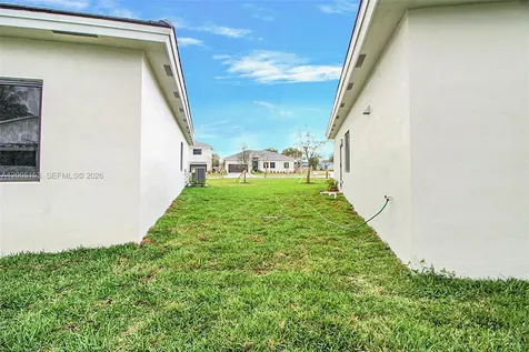 20833 SW 96th Court Cutler Bay FL 33189