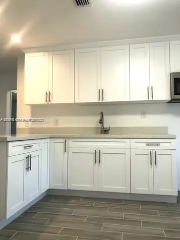 215 SW 10th Street Hallandale Beach FL 33009