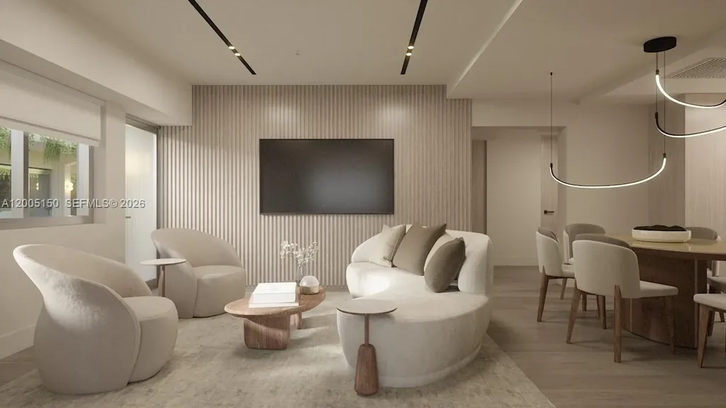 250 Collins Avenue Miami Beach FL 33139