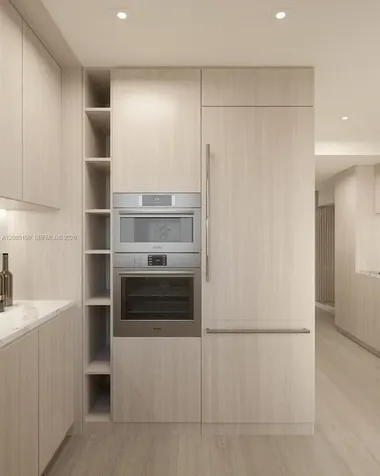 250 Collins Avenue Miami Beach FL 33139
