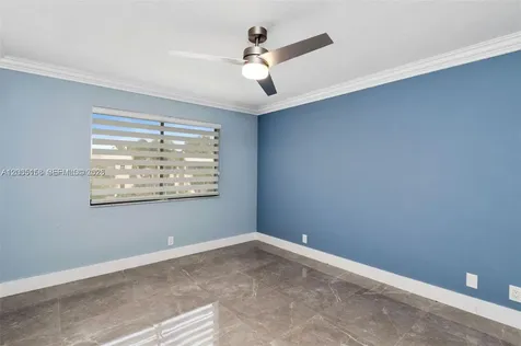 390 Racquet Club Road Weston FL 33326