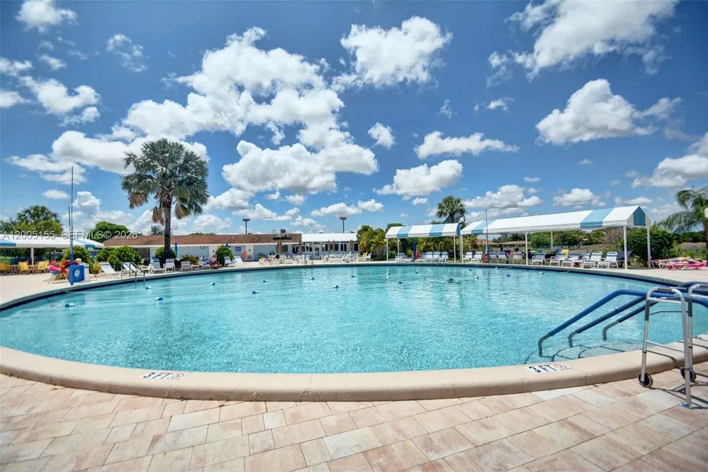 13950 Via Flora Delray Beach FL 33484