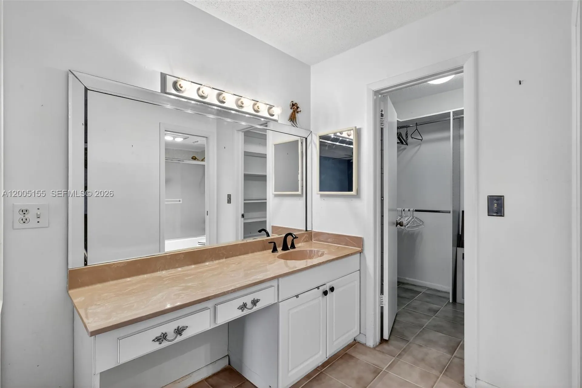 13950 Via Flora Delray Beach FL 33484