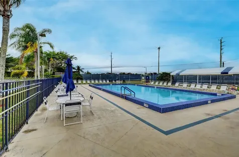 13950 Via Flora Delray Beach FL 33484