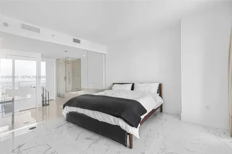 650 NE 32nd Street Miami FL 33137