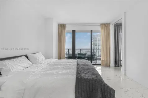 650 NE 32nd Street Miami FL 33137