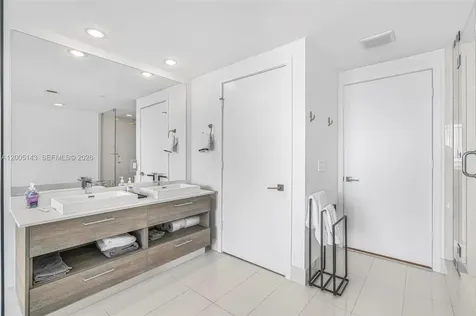 650 NE 32nd Street Miami FL 33137