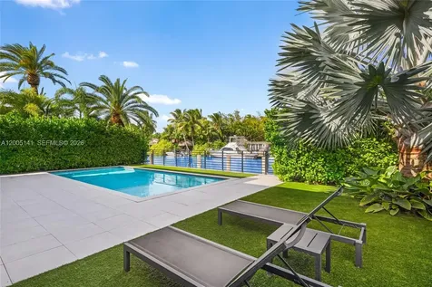 895 NE 76th Street Miami FL 33138