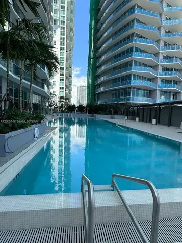 77 SE 5th Street Miami FL 33131