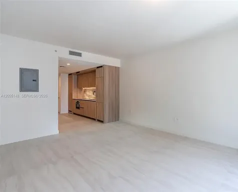 77 SE 5th Street Miami FL 33131