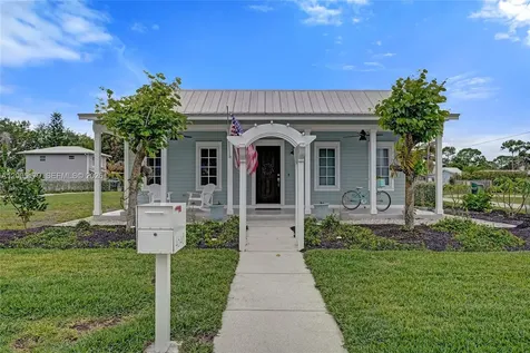 4648 SE Binnacle Way Stuart FL 34997