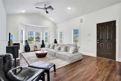 4648 SE Binnacle Way Stuart FL 34997