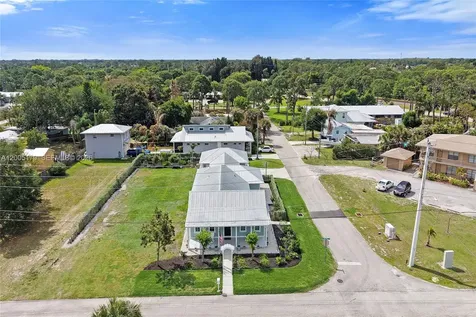 4648 SE Binnacle Way Stuart FL 34997