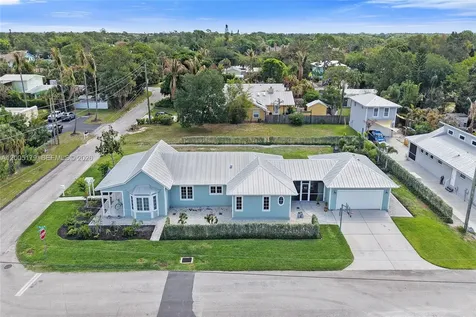 4648 SE Binnacle Way Stuart FL 34997