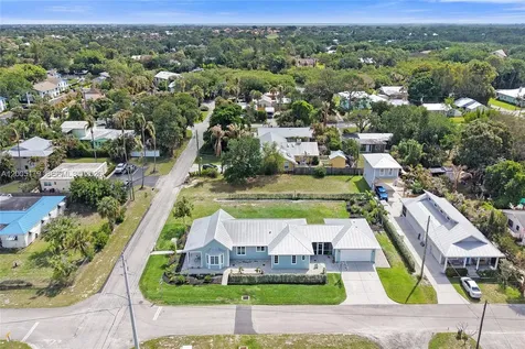 4648 SE Binnacle Way Stuart FL 34997