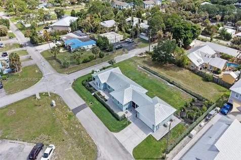4648 SE Binnacle Way Stuart FL 34997