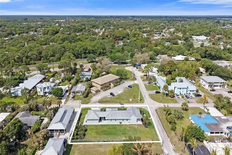 4648 SE Binnacle Way Stuart FL 34997