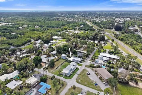 4648 SE Binnacle Way Stuart FL 34997