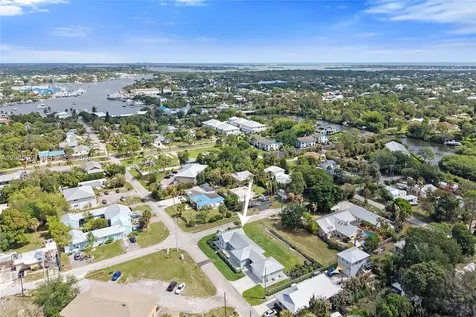 4648 SE Binnacle Way Stuart FL 34997