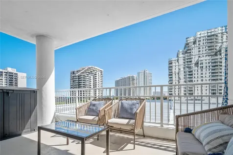 701 Brickell Key Boulevard Miami FL 33131